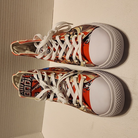 Shoes - Picture 2 of 4